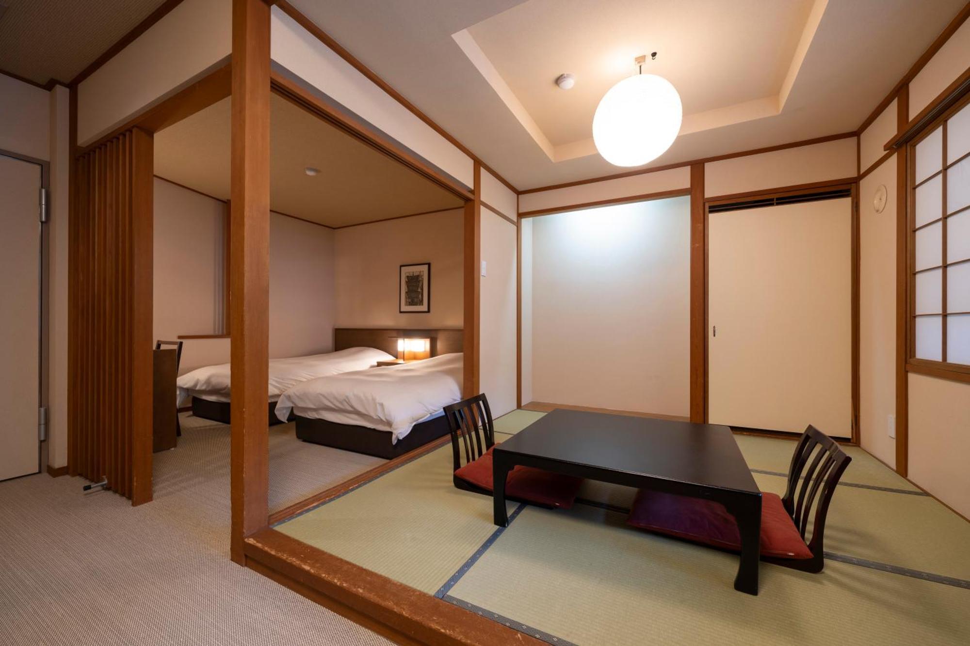 Hirayukan Takayama  Buitenkant foto